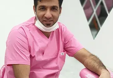 دکتر جواد ماه (دندانپزشک)